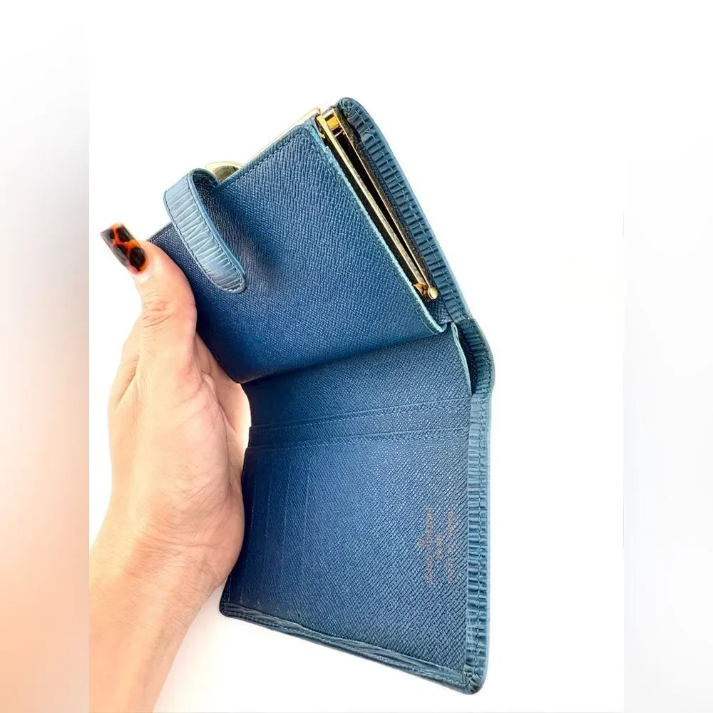 Louis Vuitton Blue Epi Leather Kisslock Wallet w/ Dust bag - Good Used Condition - Picture 6 of 11
